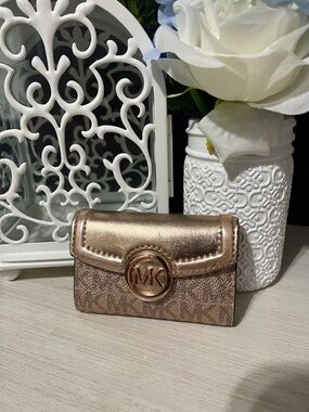 Michael Kors Metallic Rose Gold MK key holder Compact Wallet